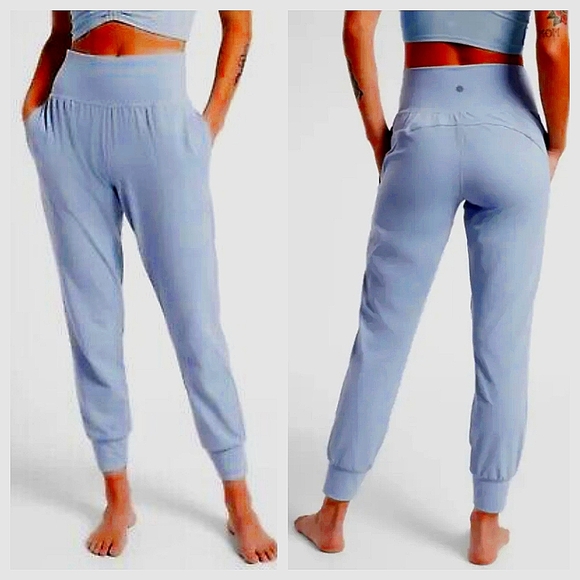 Athleta Pants - ATHLETA Salutation Jogger Sz Medium SOFT Yoga Pants Casual Joggers